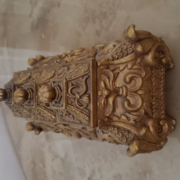 Vintage Barroque Container - Picture 5 of 6